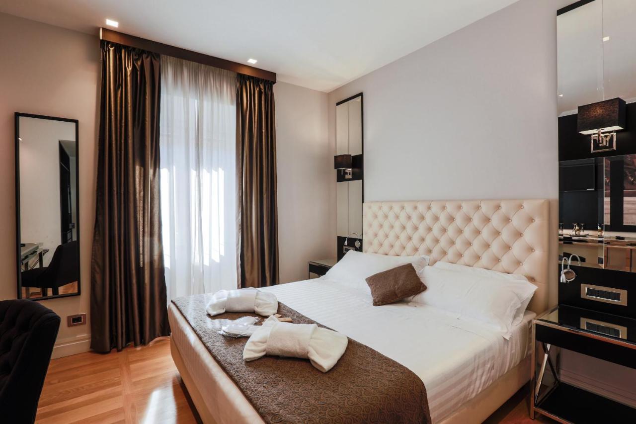 Floris Hotel 3*